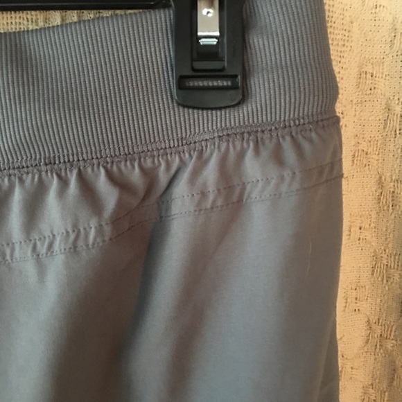 Danskin pants size medium color gray - Picture 7 of 8